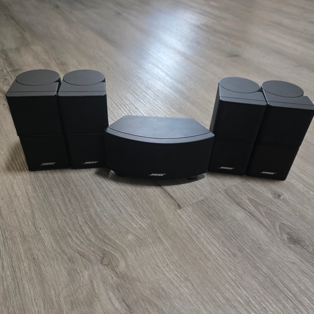 Bose Acoustimass 5 Speaker Set 4 Double Cube Satellites 1 Center Channel Black